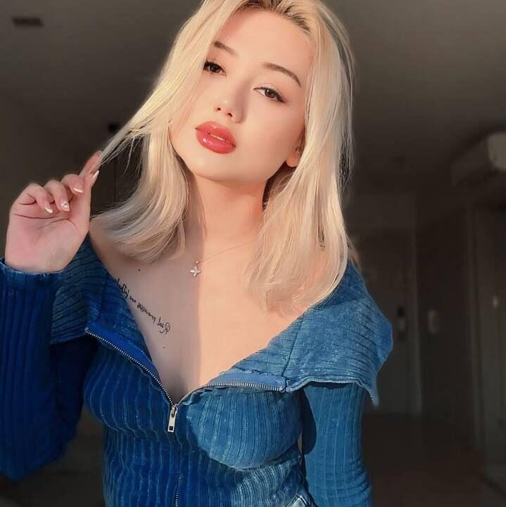 Üsküdar Escort Mira ile VIP ucuz escort deneyimi yaşayın sınırsız zevk ve uygun fiyatlar