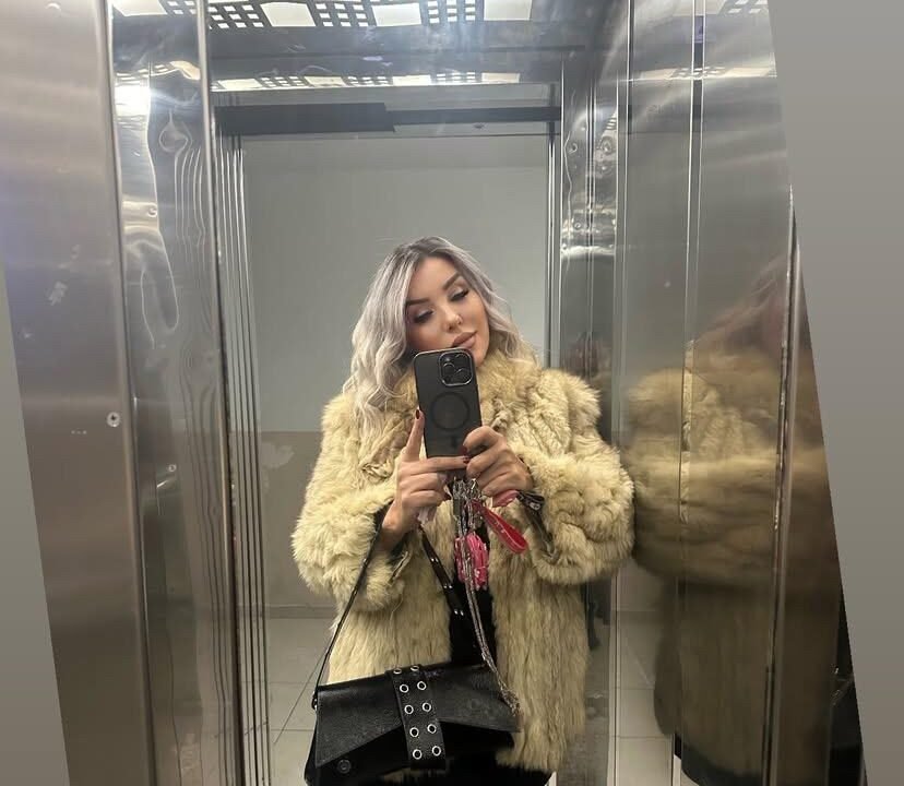 Yenisahra escort bayan Alina rus escort 2026 gerçek fotoğraflı